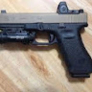 Meet your Posher, Elijah